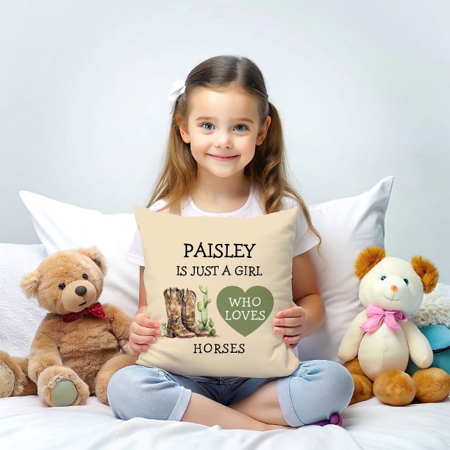 Coussin Cowgirl Boots Just a Girl who loves horses (Créateur téléchargé)