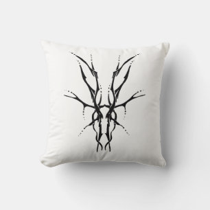 Coussin Crâne de cerf tribal noir motif de chasse