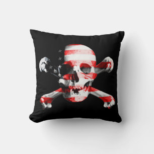 Coussin Crâne patriotique et os croisés