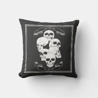 Coussin Crânes avec Texte Noir