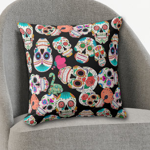 Coussin Crânes de sucre colorés Motif sur noir