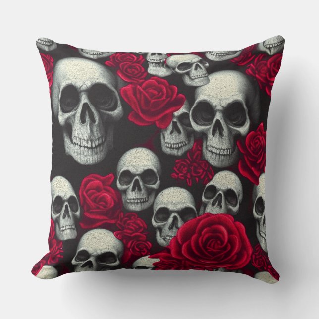 Coussin Crânes gothiques vintages Jardin des Roses rouges (Recto)
