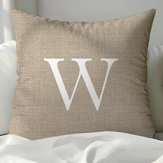 Coussin Cream Burlap Custom Monogrammed Thaillows (Créateur téléchargé)