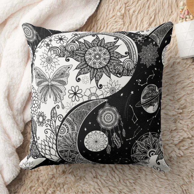 Coussin Creative Black white Yin Yang Night Day Mandala (Couverture)