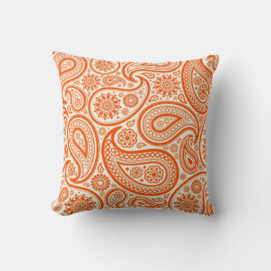 Coussin Crème & Scarlet Rouge Vintage Motif Paisley