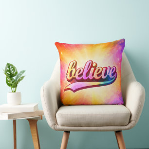 Coussin Croire en Typographie Colorée Inspirante