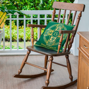 Coussin Croix celtique et lettre de noeud B Monogramme et 