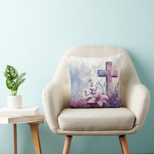 Coussin Croix chrétienne. Lilas. (Chaise)
