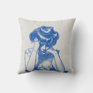 Coussin Croquis bleu vintage d'une femme réfléchie