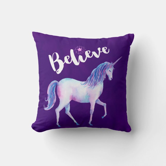 Coussin Croyez avec Unicorn dans les aquarelles pastel (Recto)