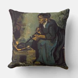 Coussin Cuisine rurale de femme par une cheminée