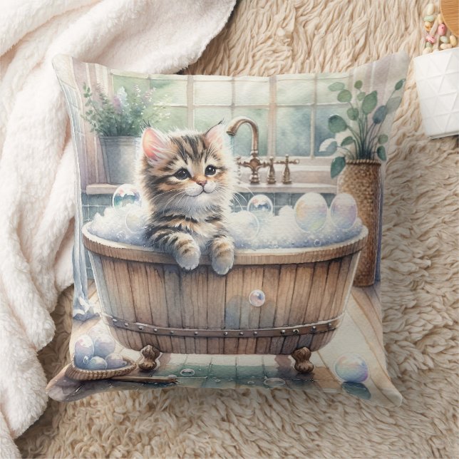 Coussin Cute Bubbly Kitten Temps de bain (Couverture)