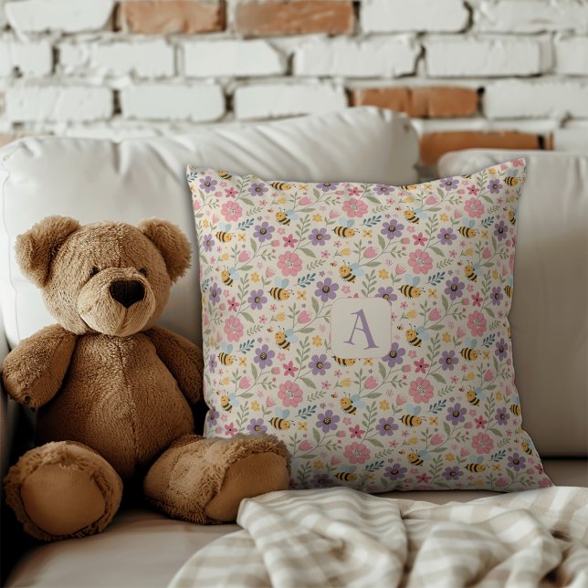 Coussin Cute cartoon bee flower pastel pattern monogram (Créateur téléchargé)