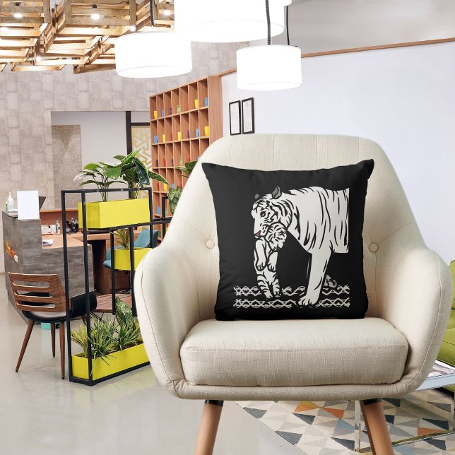 Coussin Cute Chat Maman Tigre Noir Blanc Jungle Jeter Orei (Créateur téléchargé)