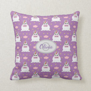 Coussin Cute chubby bébé Unicorn motif, monogramme violet