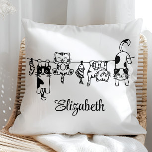 Coussin Cute Hanging Kittens Nom personnalisé