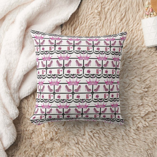 Coussin Cute Pink Lipstick Queen Throw Pillow  (Couverture)