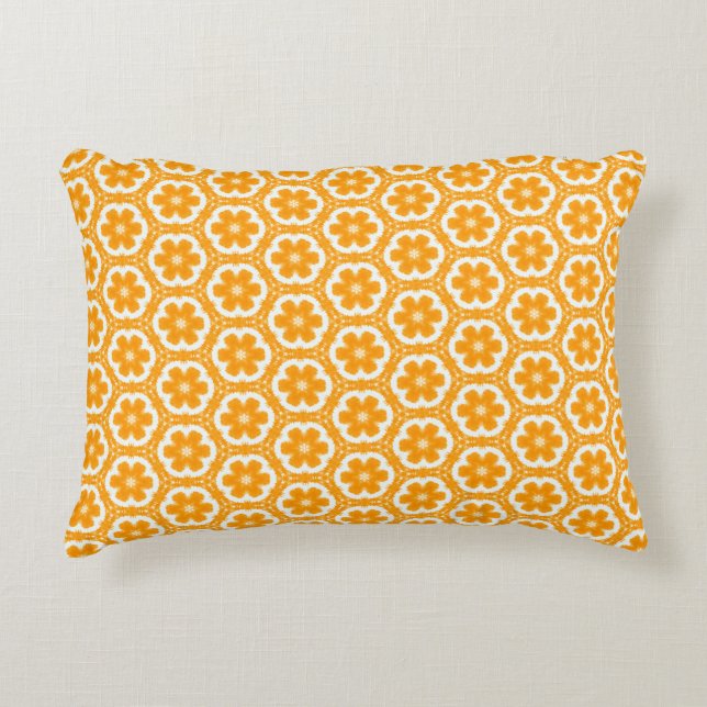 Coussin d'accents floraux orange (Devant)