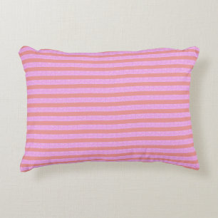 Coussin d'accentuation en bande rose