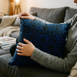 Coussin Damask floral artistique bleu sophistiqué sur fond