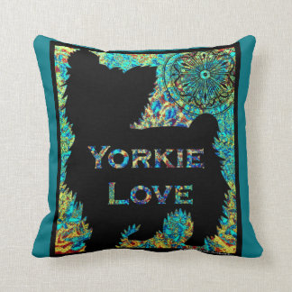 Coussin d'amour de Yorkie par Carol Zeock