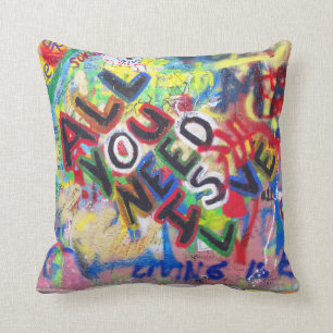 Coussin d'amour du graffiti