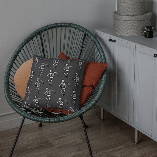 Coussin Dancing Skeleton Halloween (Créateur téléchargé)