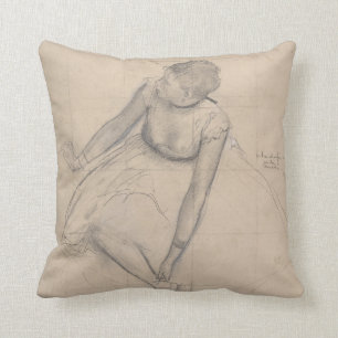Coussin Danseur ajustant sa pantoufle