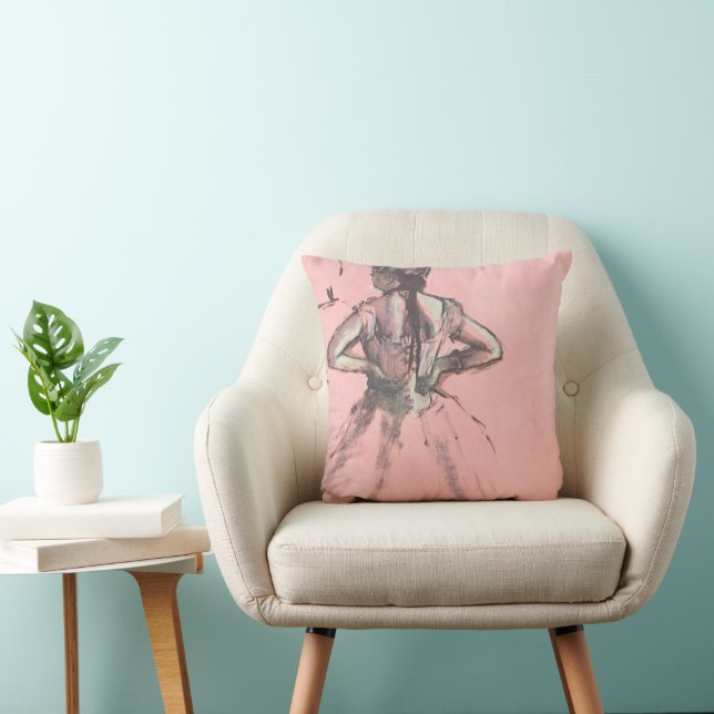 Coussin Danseuse vue de dos, mains sur les hanches par Edg (Chaise)