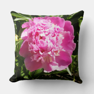 Coussin Dark rose peonies