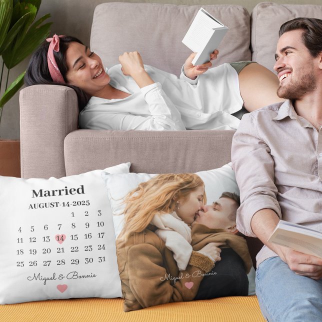 Coussin Date de Mariage Personnalisée Cadeau de Mariage (Créateur téléchargé)
