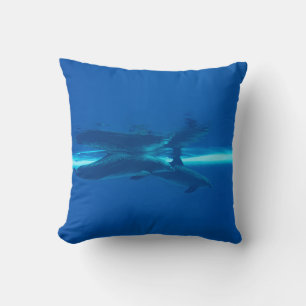 Coussin Dauphins et réflexions