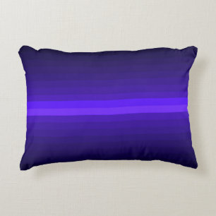 Coussin de bandes violettes