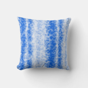 Coussin de conception de bulles Sky Blue et White 