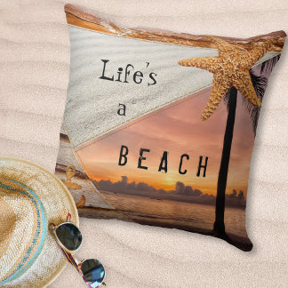 Coussin de coucher de soleil sur la plage de Nauti