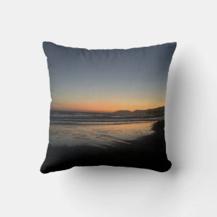 Coussin De Crépuscule à Crépuscule Sur La Plage Photo Imag
