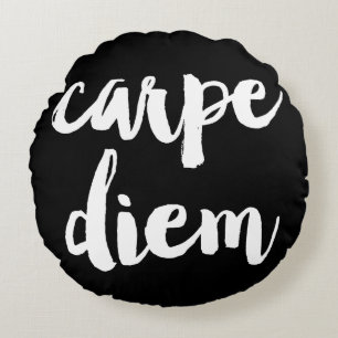 Coussin de déclaration de typographie de pinceau C