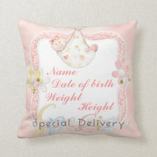 Coussin de faire-part de naissance de fille