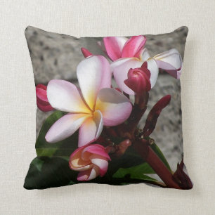 Coussin de fleurs de Plumeria