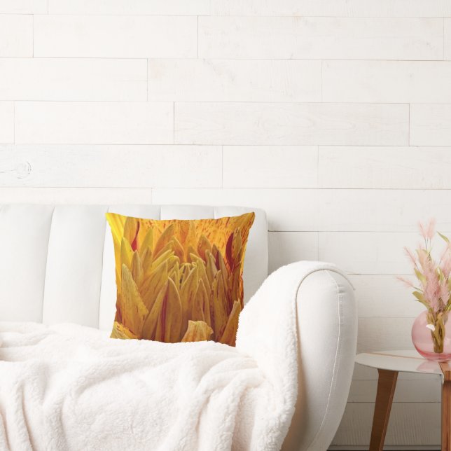 Coussin de fleurs jaunes (Canapé)