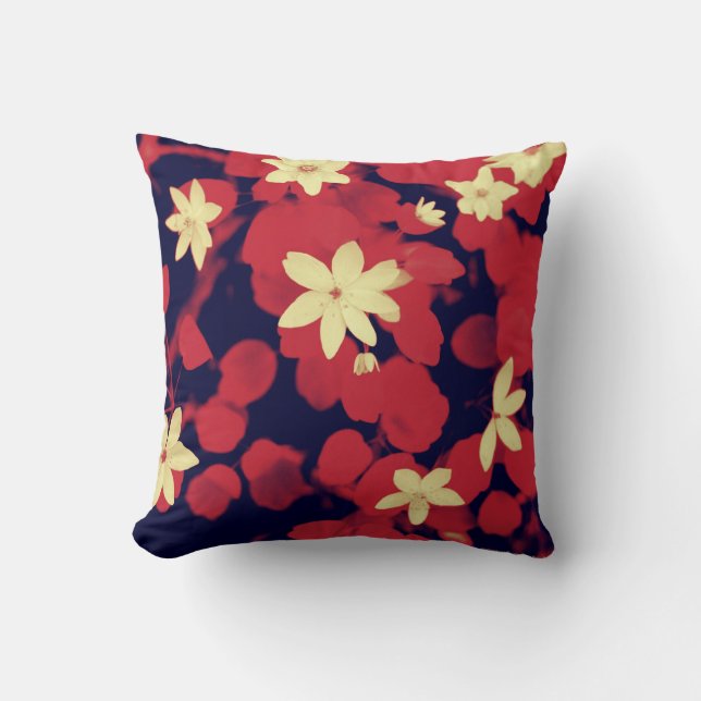 Coussin de fleurs rouges cerises (Recto)