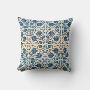 Coussin de jet Art Nouveau floral lilas