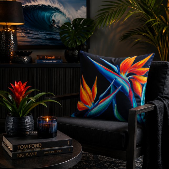 Coussin de jet floral tropical (Créateur téléchargé)