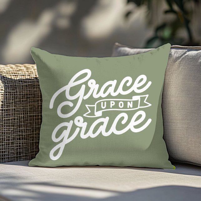 Coussin de jet Olive Green Grace Christian de ferm (Créateur téléchargé)
