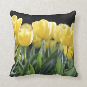 Coussin de jolies tulipes jaunes