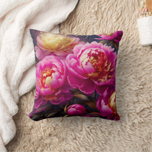 Coussin De magnifiques pivoines roses aux accents dorés