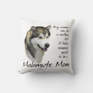 Coussin de maman malamute