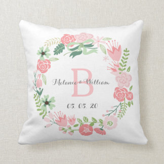 Coussin de mariage personnalisé par guirlande