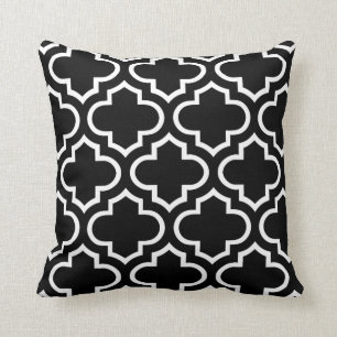 Coussin de motif de treillis en noir et blanc