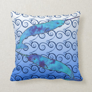 Coussin de Narwhal de colorant de cravate